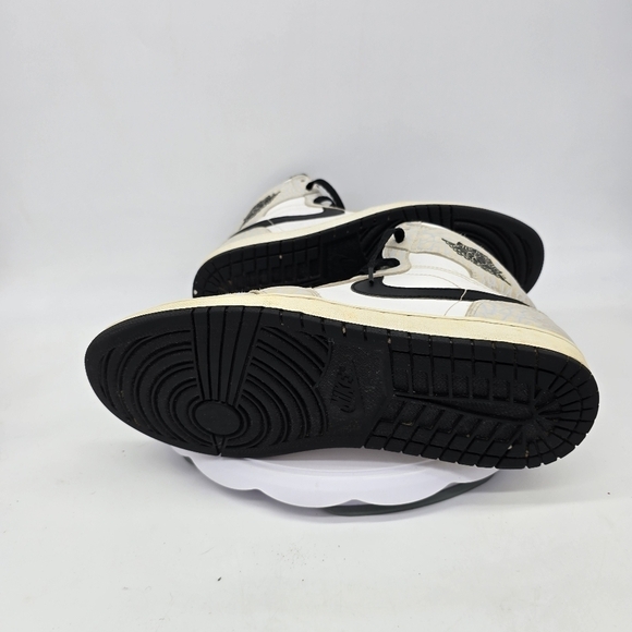 Nike Shoes Men’s 10.5 Air Jordan 1 Retro 2015 White Elephant Sneakers 839115-106 main image 5